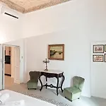 Casa Mongelli * Bari
