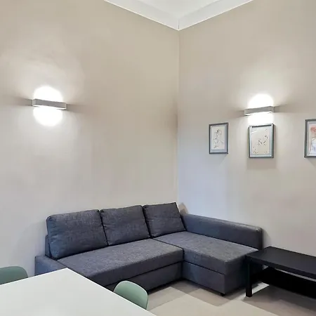 Casa Mongelli * Бари